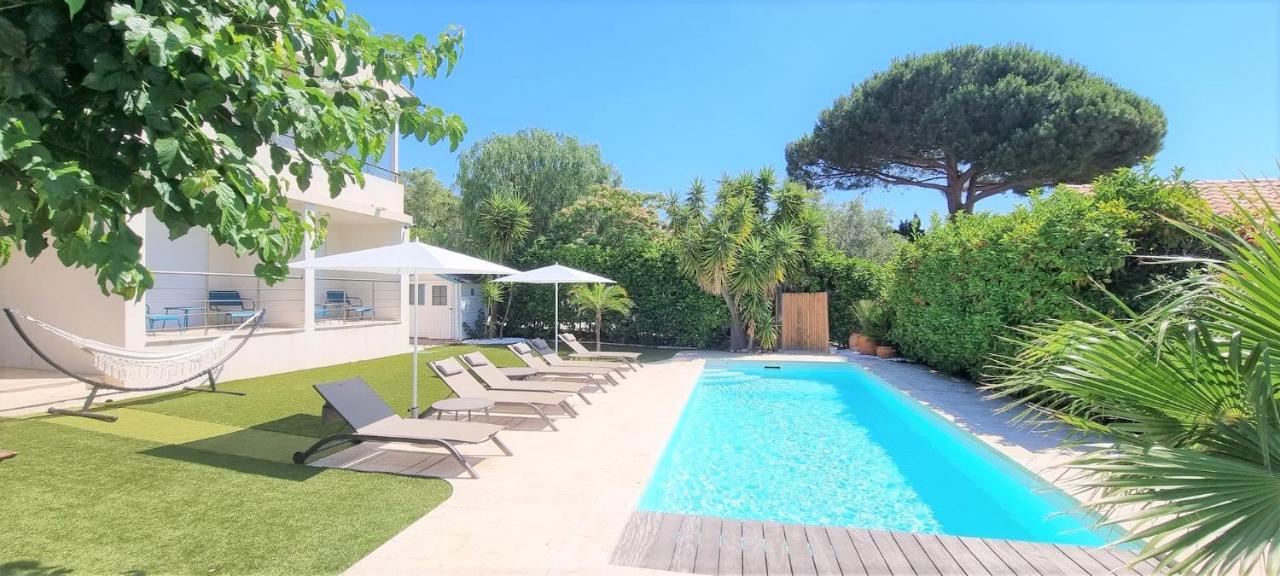 Villa Montfleuri, Vieille Ville A Pieds, Vue Mer, Piscine, 8 Pers 圣马克西姆 外观 照片